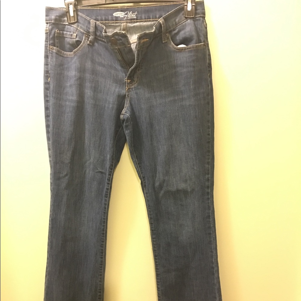 Old Navy flirt flare jeans