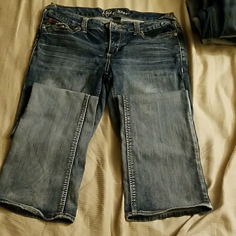 Ariya Jeans