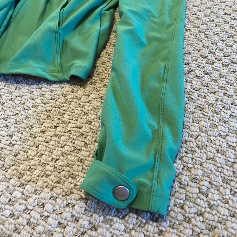 Nike Jacket - Picture 2 of 3
