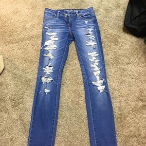 American Eagle distressed jeans