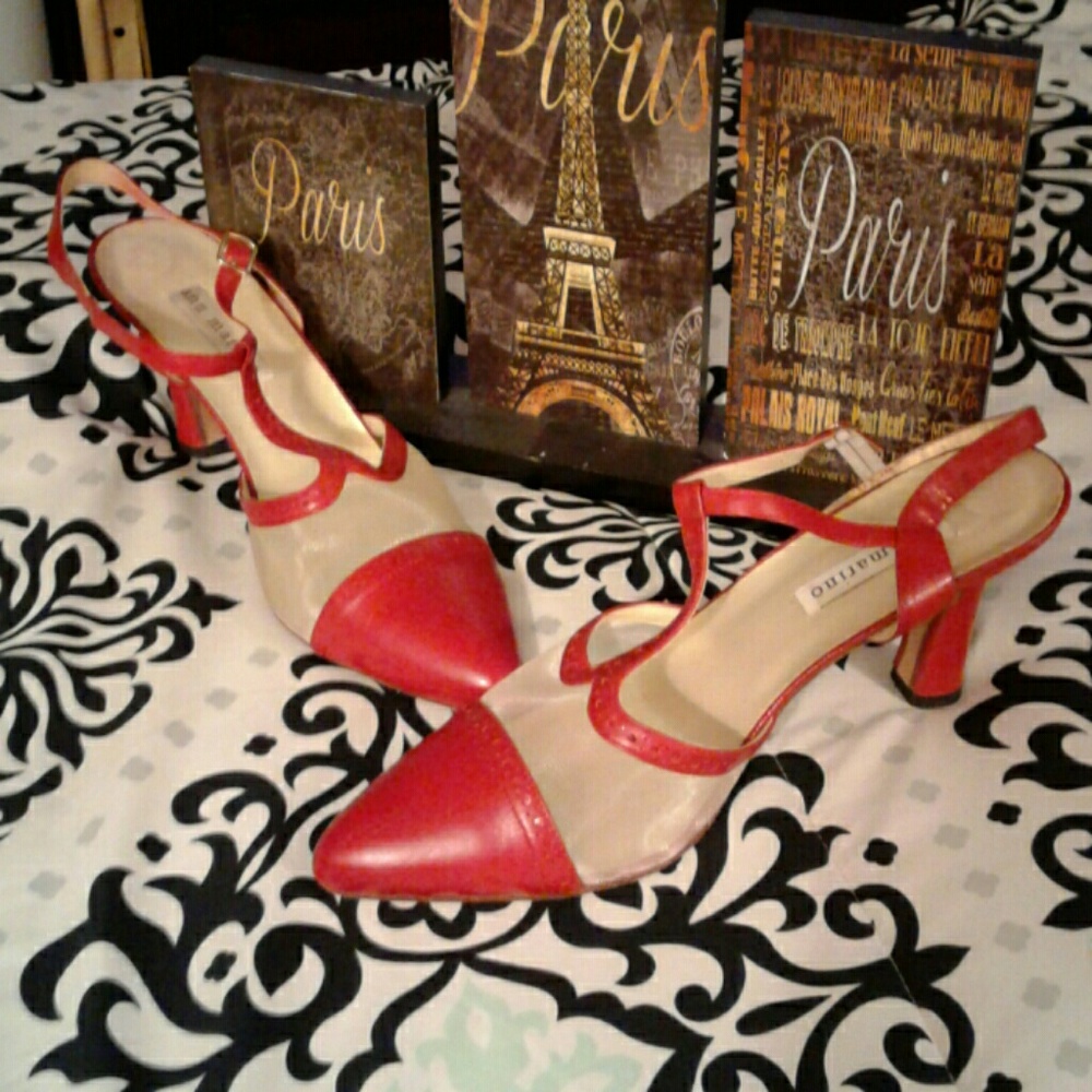 Ann  Marino Red Heels  size 11M