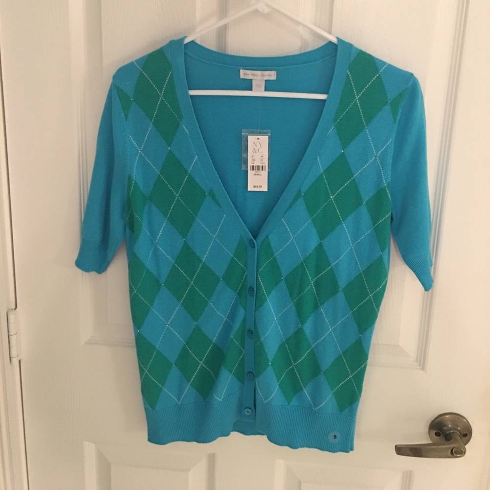 New NY & Company short sleeved cardigan.