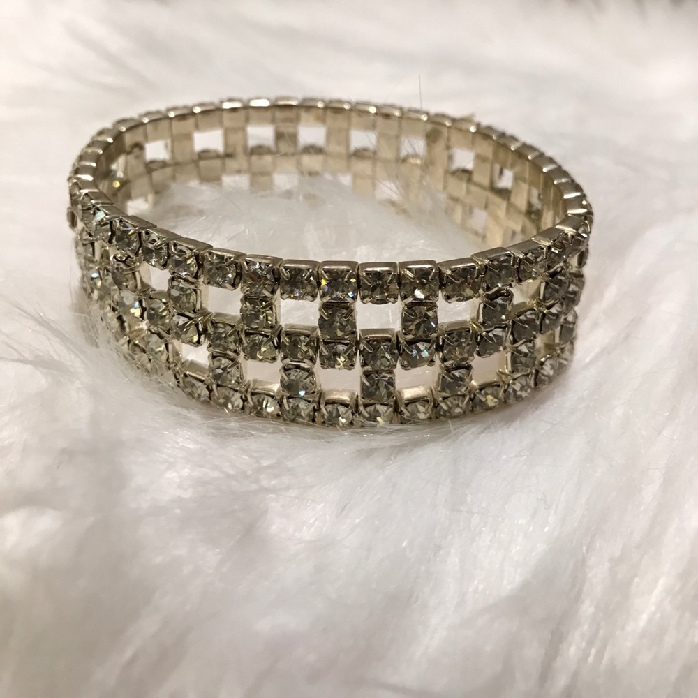 Diamond bracelet