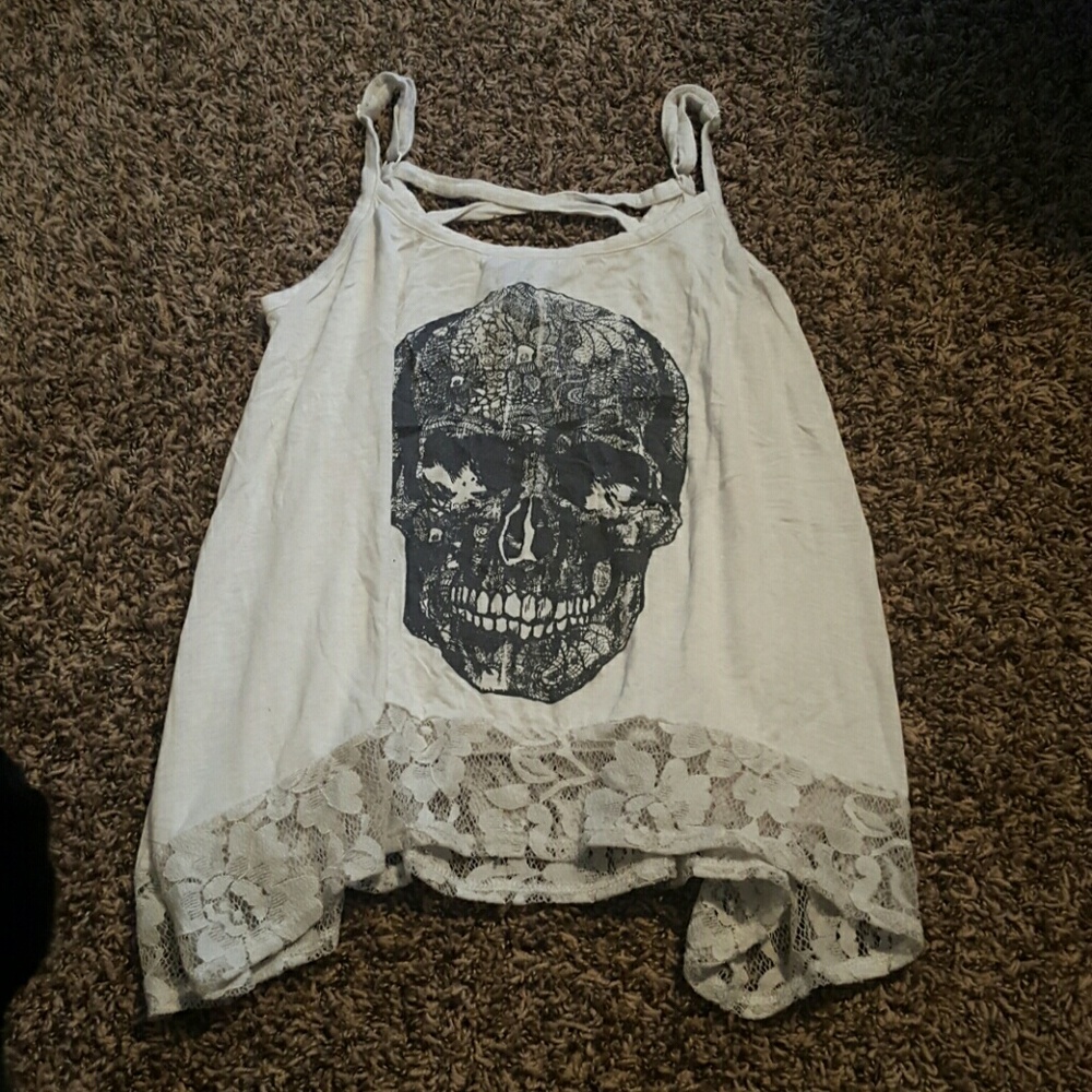 White skull tank