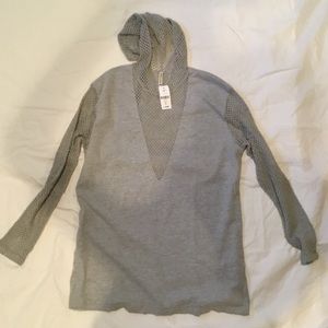 NWT Emma & Sam grey sweatshirt size small