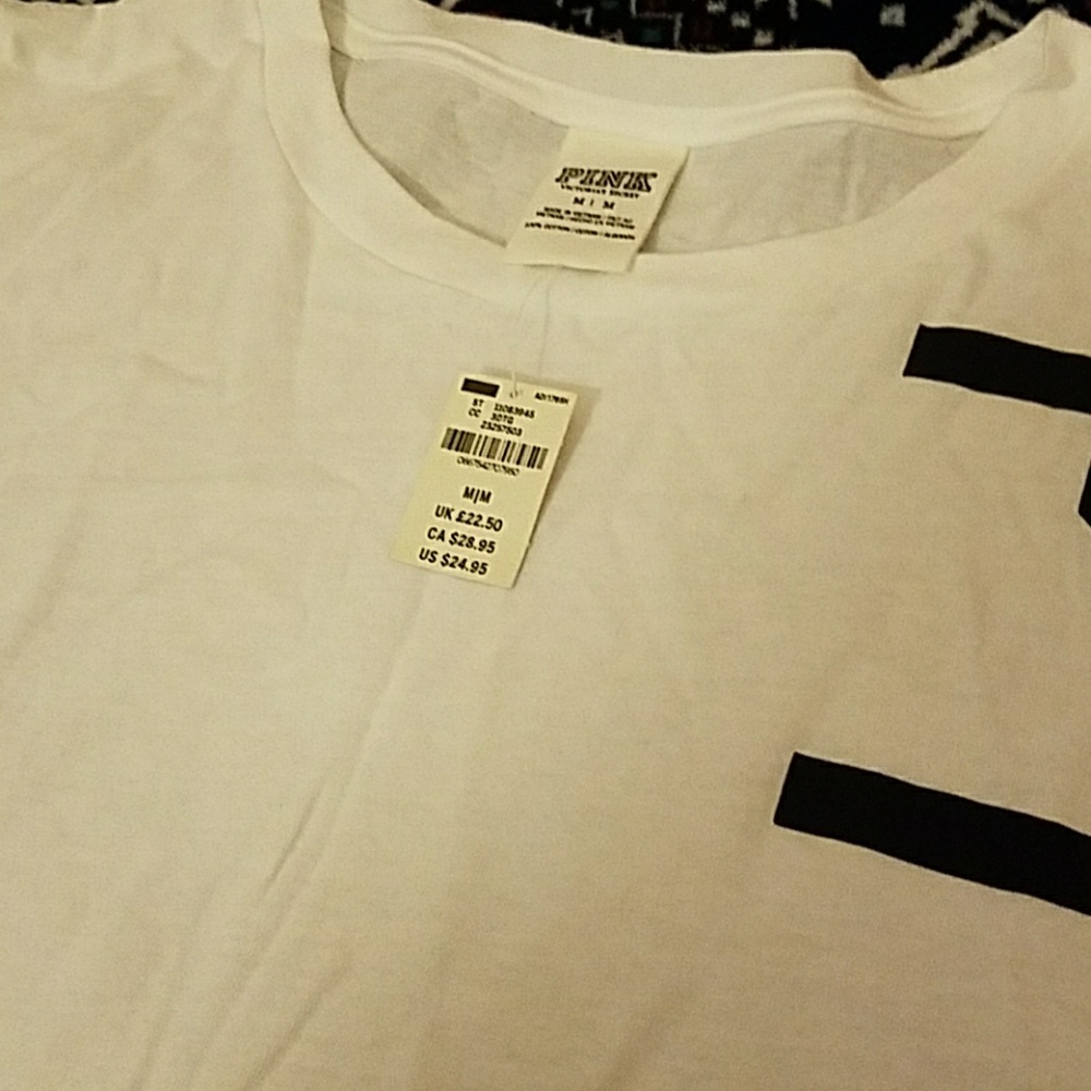 VS PINK TEE - Picture 2 of 2