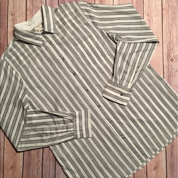 J. Crew Other - J. Crew - Long Sleeved Button Down