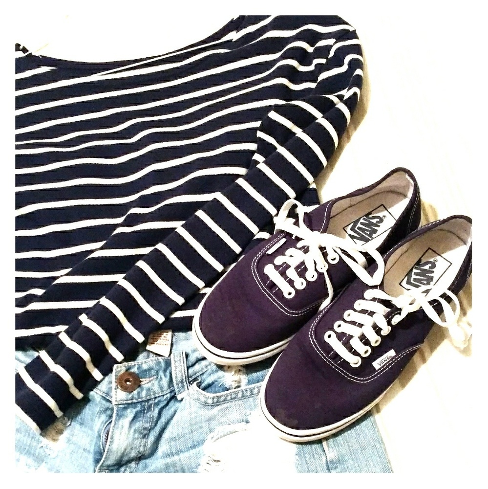 NEW VANS Navy Blue /White