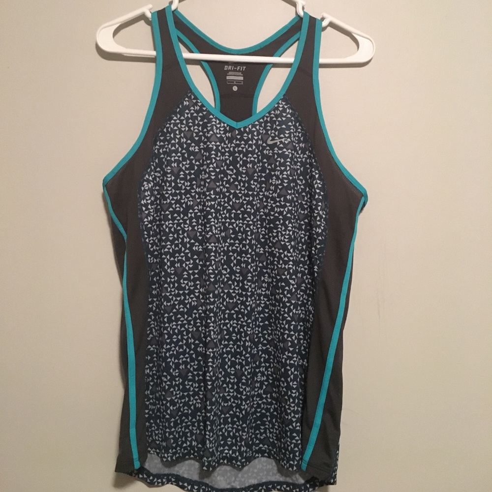 NWOT Nike Dri Fit tank. Size L