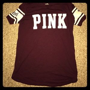 VS/ Pink T-shirt