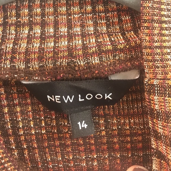 Turtle Neck Tank Top - Picture 3 of 3