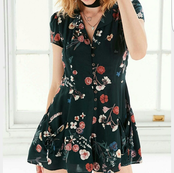 Urban Outfitters Dresses & Skirts - Urban Outfitters floral romper size 0