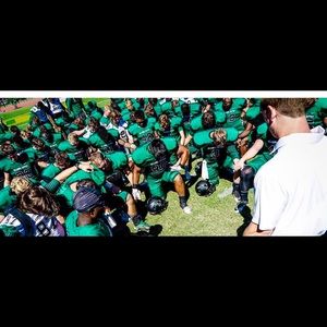 Meet your Posher, Dennis