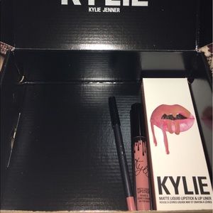 Kylie candy k lipkit