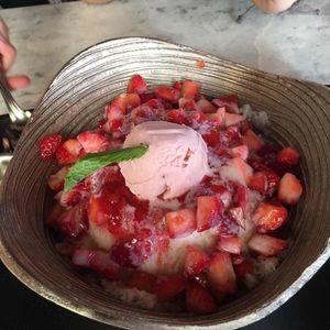 Meet your Posher, Lin