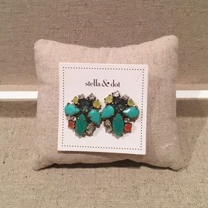 Stella & Dot Naomi Cluster Earring