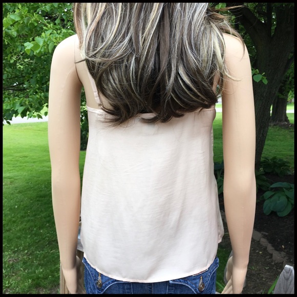 Lace-up Tank - Picture 6 of 8