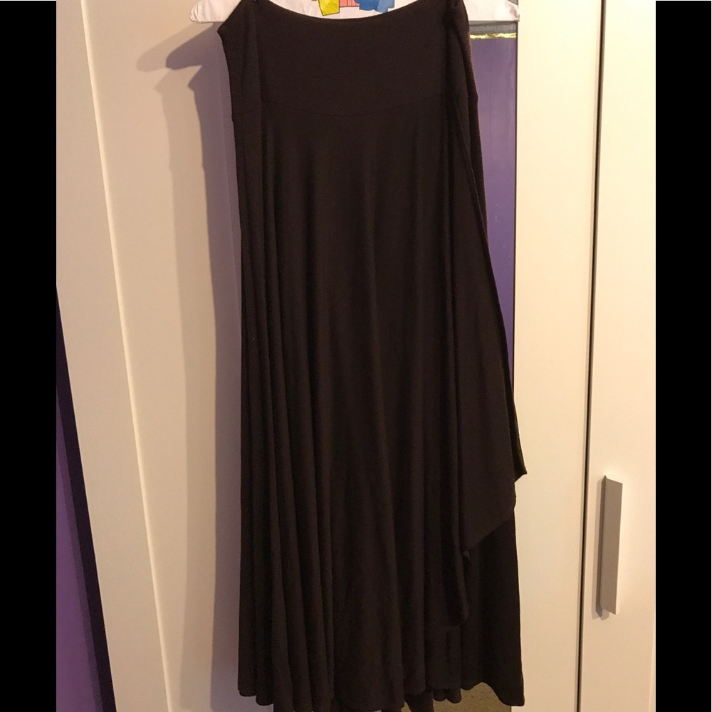 Long brown skirt!