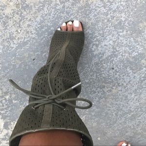 Steve Madden Forsaken Olive