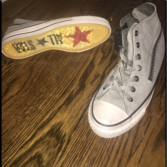 Converse Shoes - Never before worn grey converse size 8
