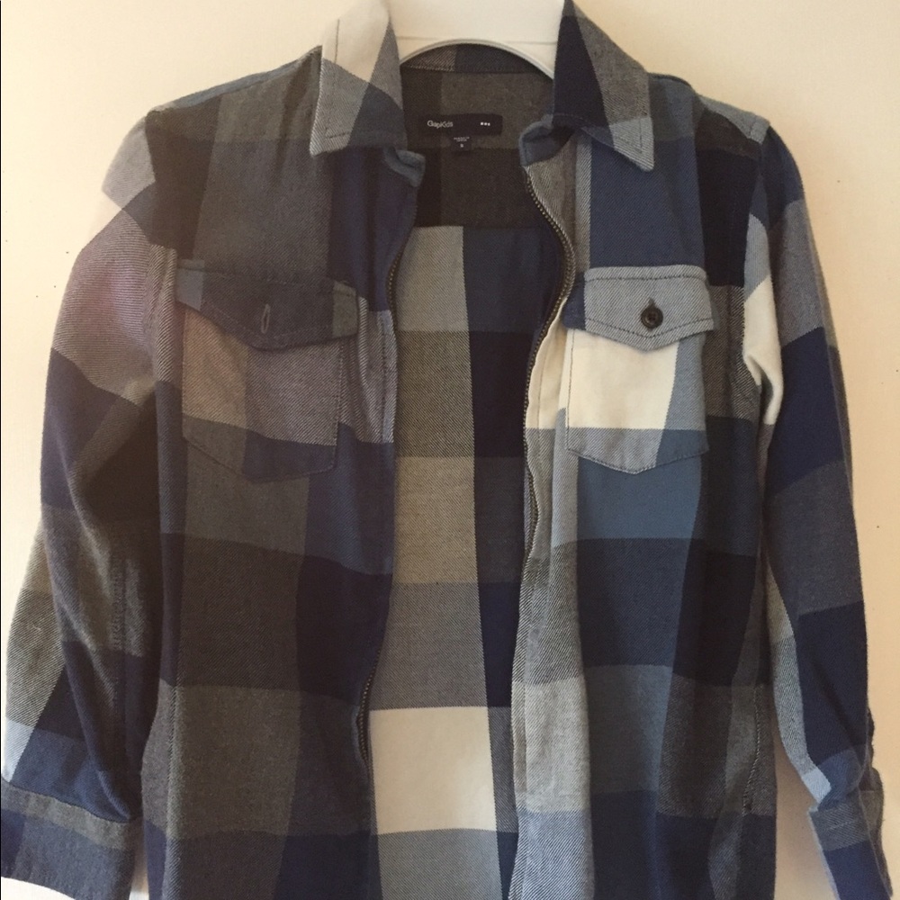 Gap boys zipper shirt Size S
