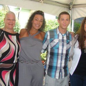 Meet your Posher, Janet