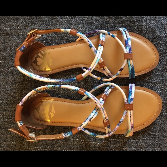 Fergalicious Shoes - Fergie strap sandals.