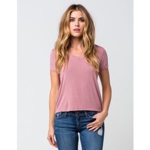 Tillys Full tilt v-neck shirt