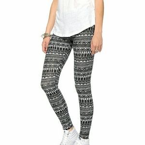 Tribal Print Leggings