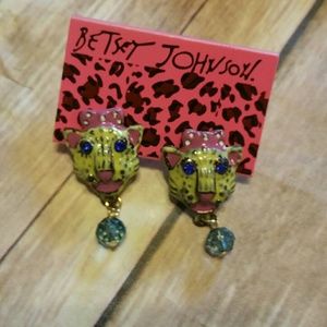 NWT BETSEY JOHNSON EARRINGS LIONS