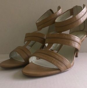 Various Kinds of Women's Heels