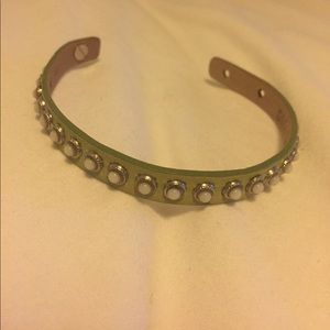 Green dotted bracelet
