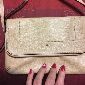 Kate Spade New York sling bag..