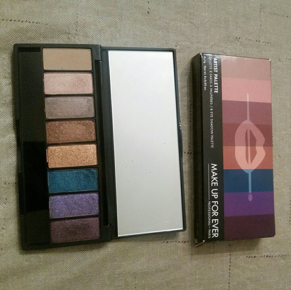 Makeup Forever 8 Eye Shadow Palette