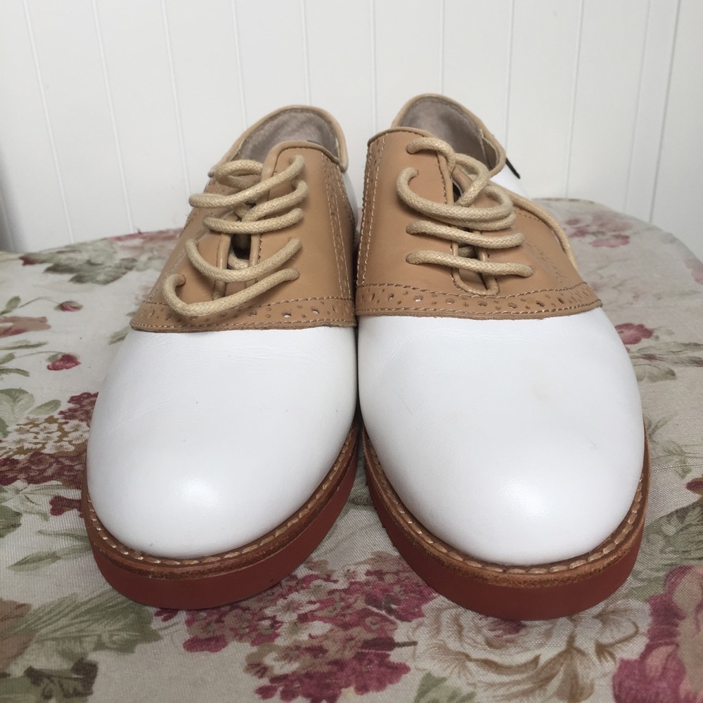 NWOT vintage inspired saddle shoes