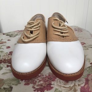 NWOT vintage inspired saddle shoes