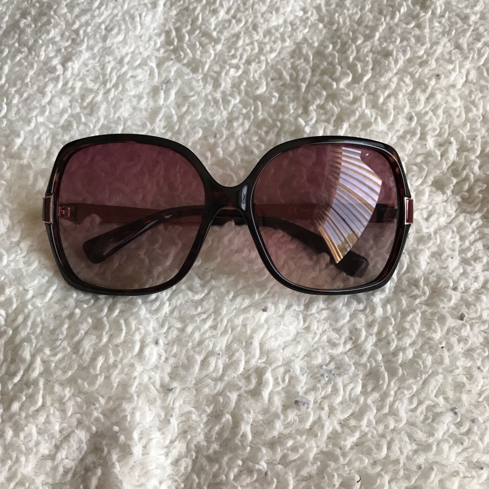 ❌SOLD❌Marc by Marc Jacobs Sunglasses - Picture 1 of 3