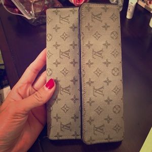 Louis Vuitton wallet