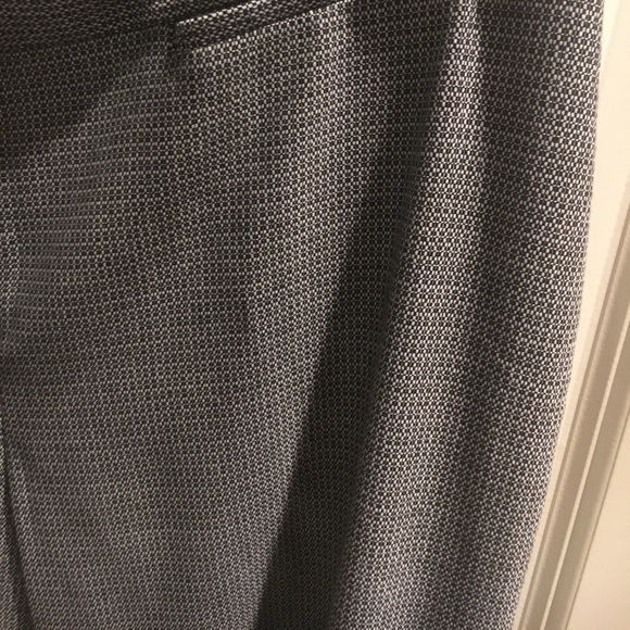 NEW Halogen Taylor pattern slack, Never worn - Picture 3 of 4