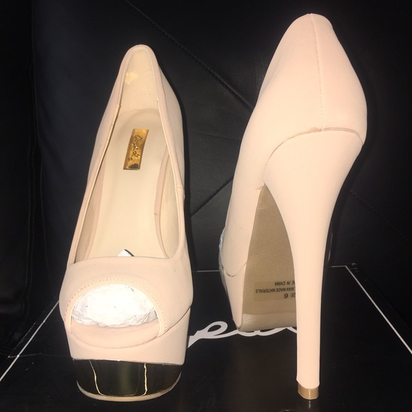 Qupid Shoes Last Pair Qupid Blush Heels Poshmark