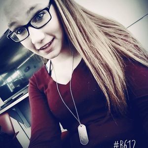 Meet your Posher, Hunter