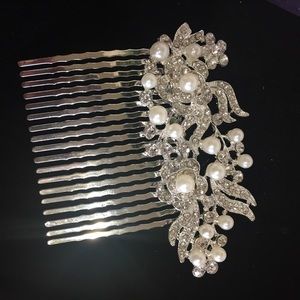 Pearl diamond bridal hair comb