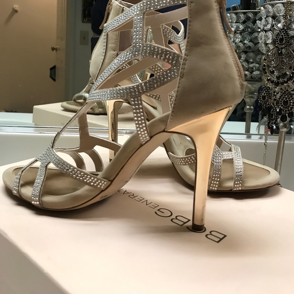 BCBG HEELS - Picture 5 of 7