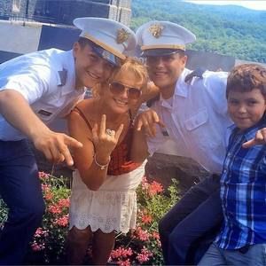 Meet your Posher, Joseph