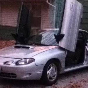 Meet your Posher, Travis