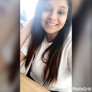 Meet your Posher, Charmi