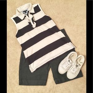 Classic and comfortable navy shorts