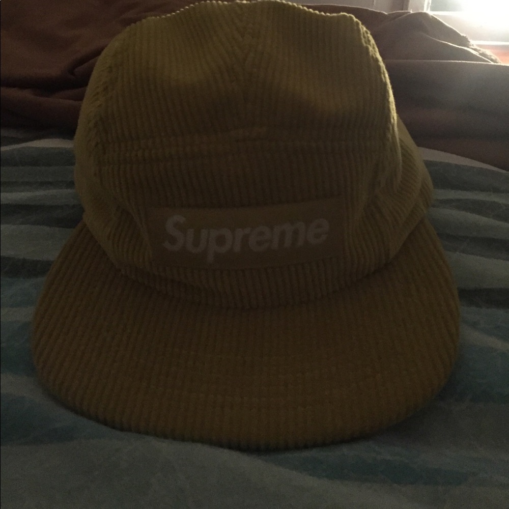 Supreme Corduroy yellow cap. Condition 10/10.