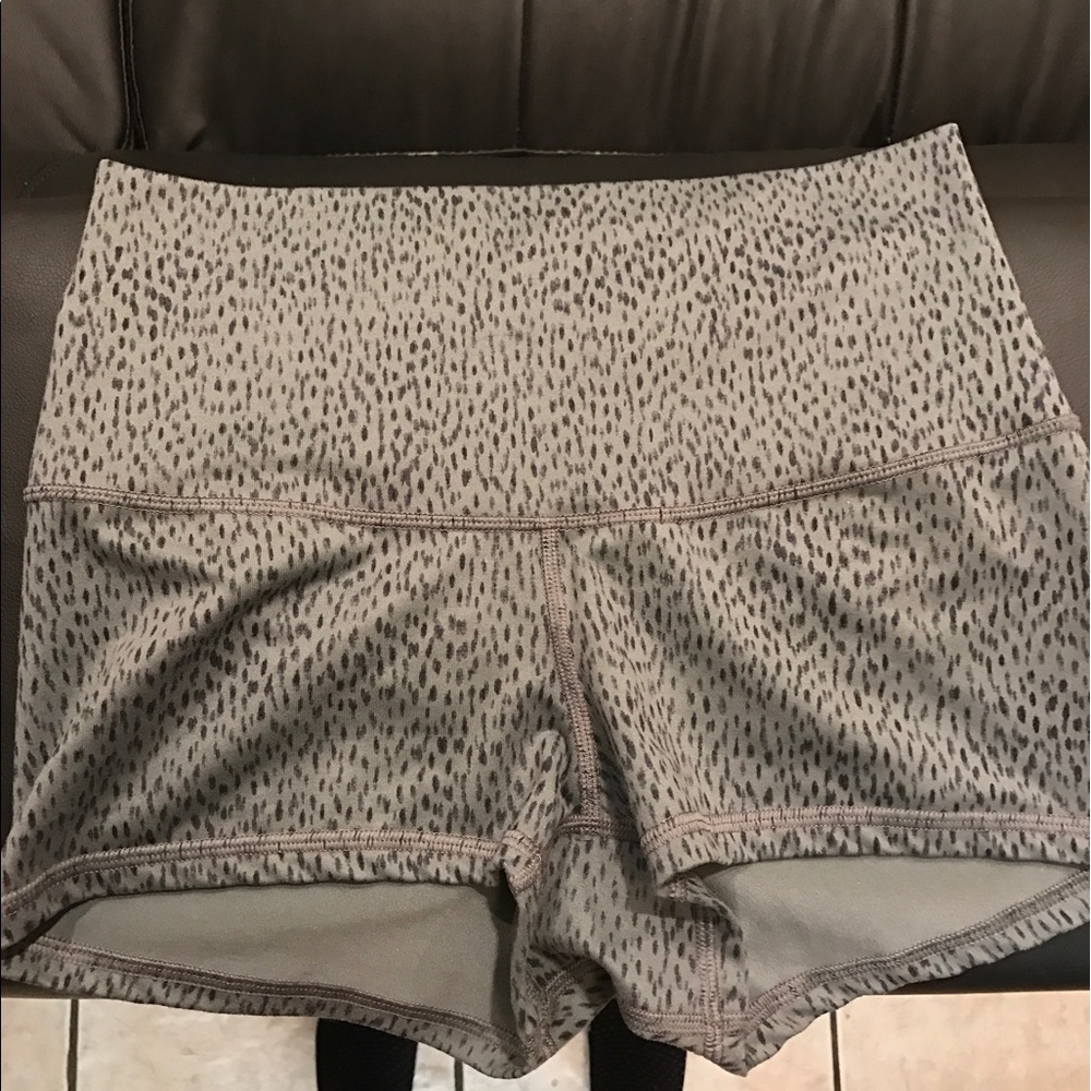 Lululemon shorts - Picture 2 of 2