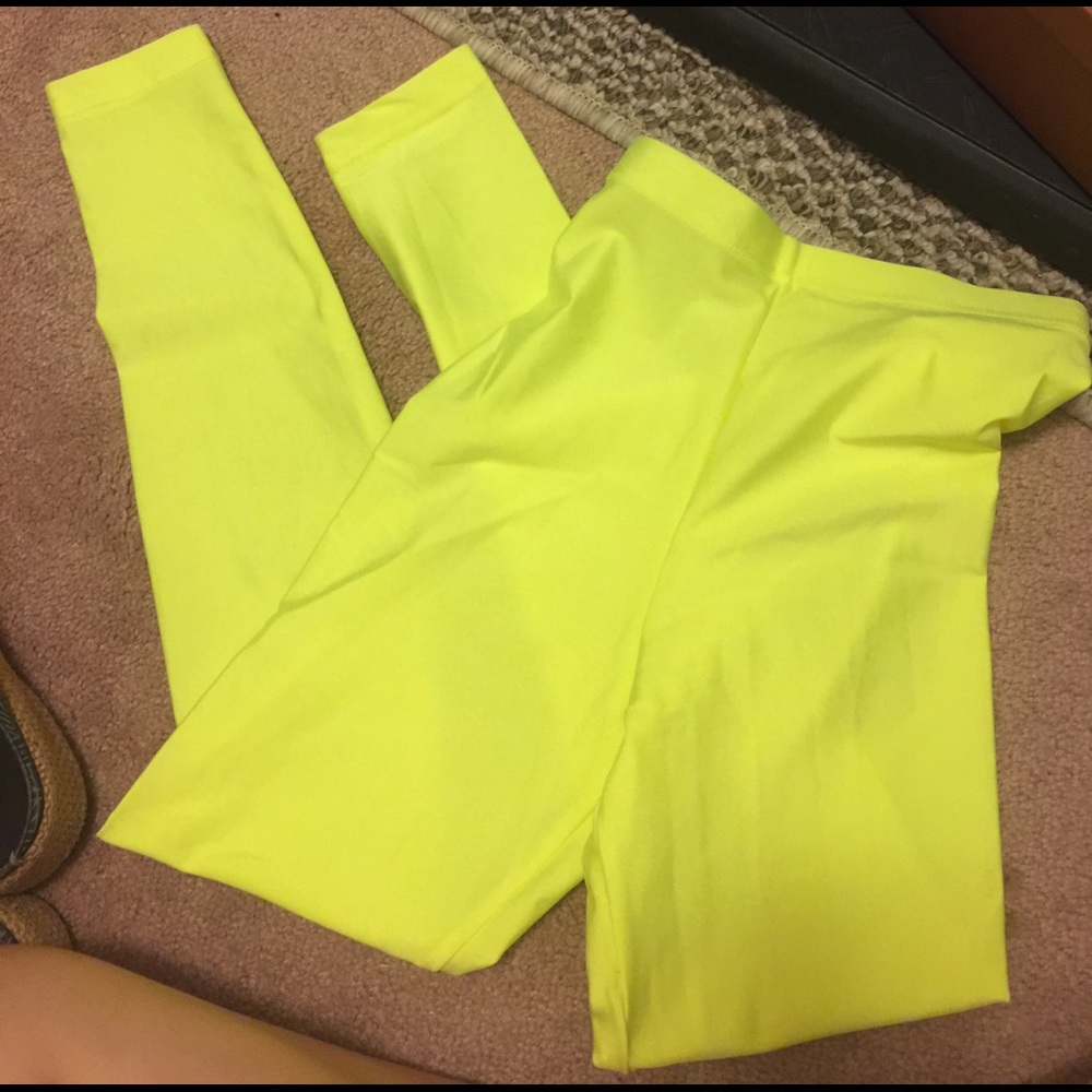 never wear American Apparel legging！